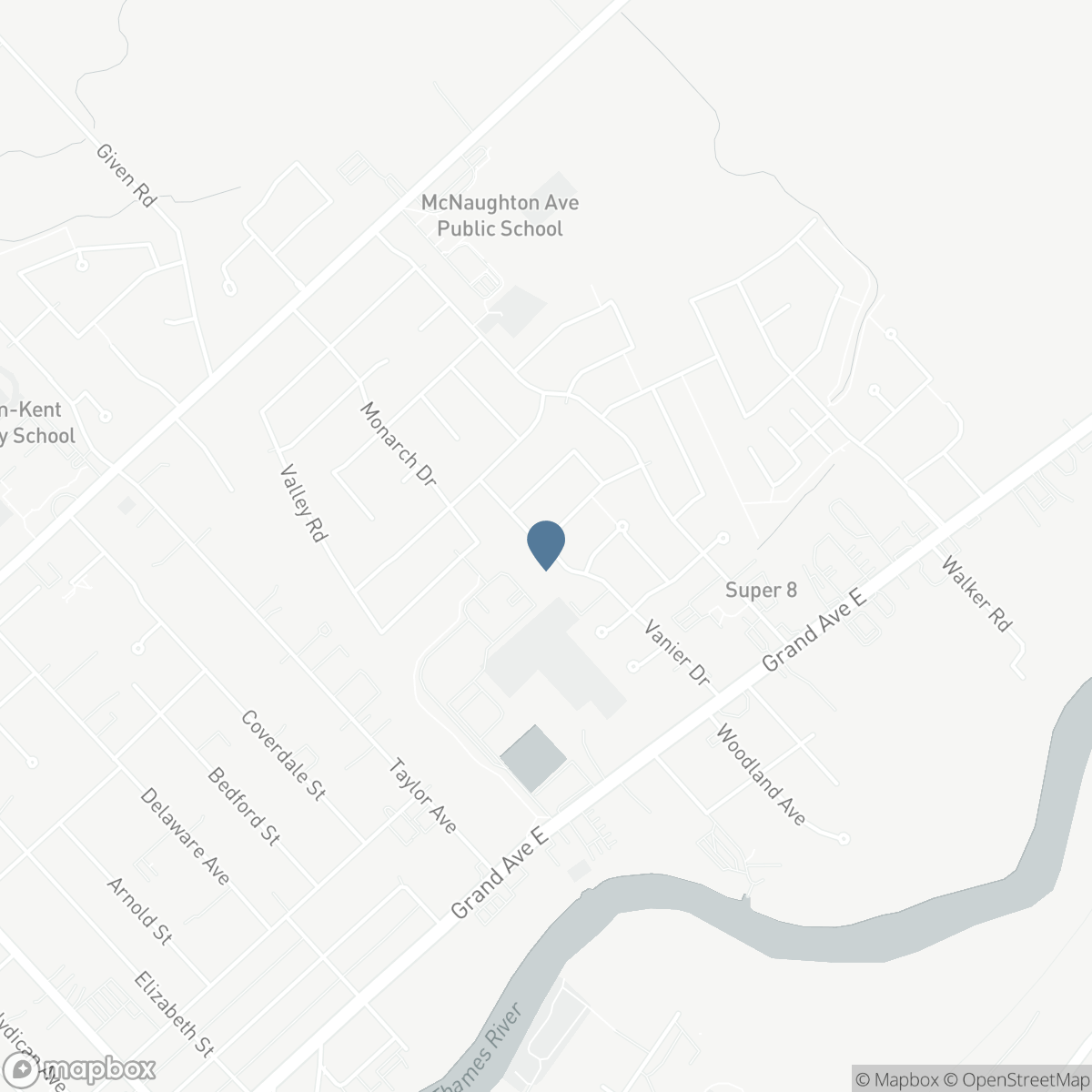 4 Donalda DRIVE, Chatham, Ontario N7L 4J5
